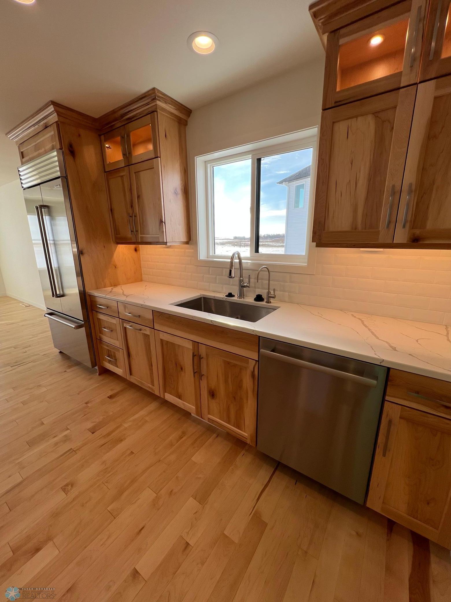 Horace, North Dakota 58047, United States, 5 Bedrooms Bedrooms, ,3 BathroomsBathrooms,Residential,Pending,26078