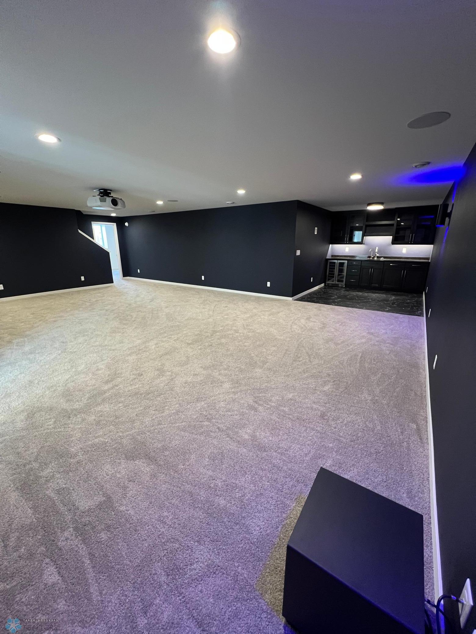 Horace, North Dakota 58047, United States, 5 Bedrooms Bedrooms, ,3 BathroomsBathrooms,Residential,Pending,26078