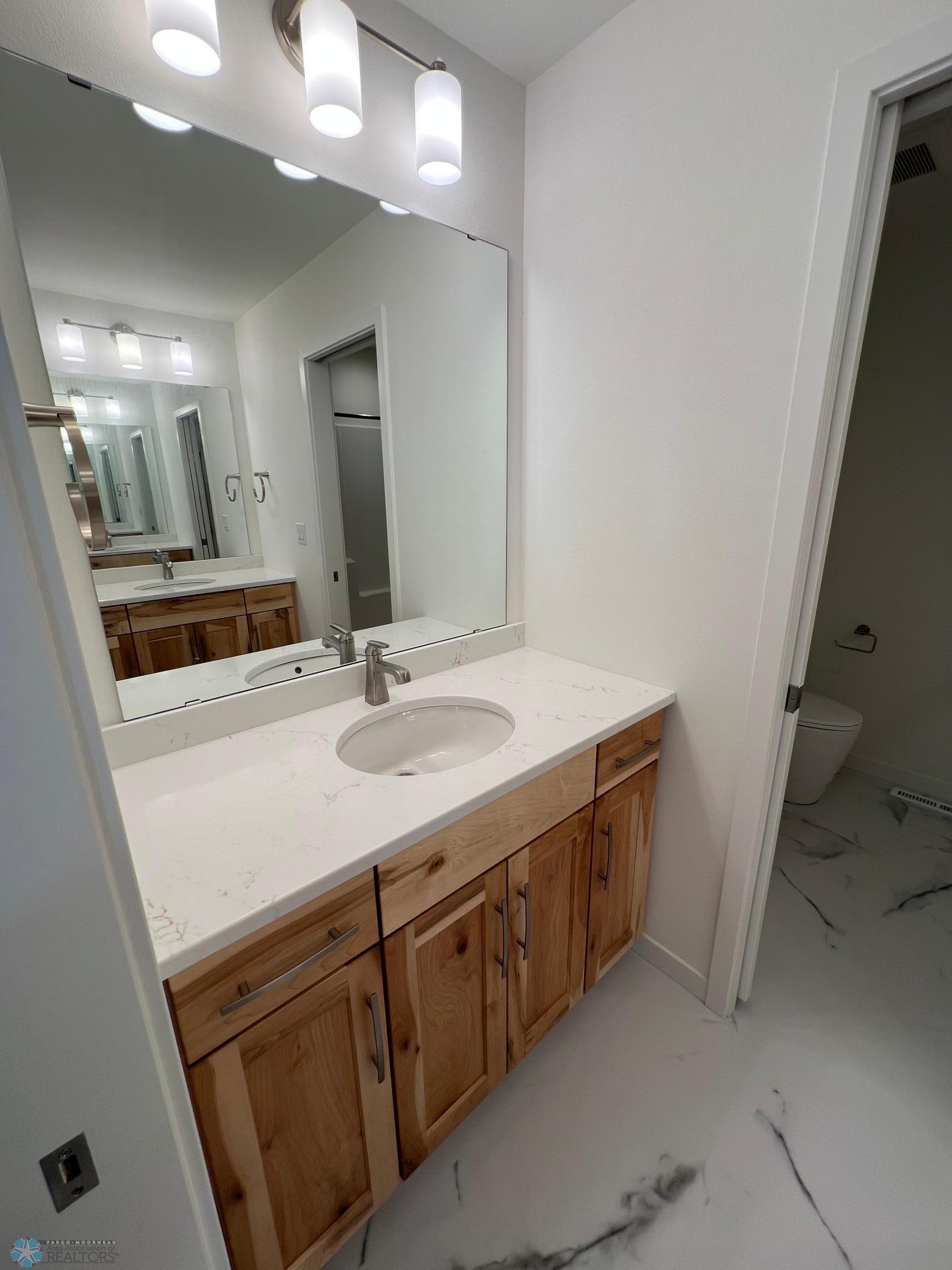 Horace, North Dakota 58047, United States, 5 Bedrooms Bedrooms, ,3 BathroomsBathrooms,Residential,Pending,26078