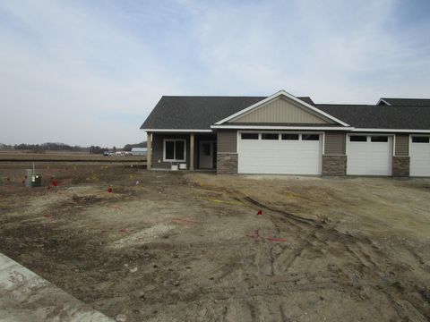 Homes For Sale - 803 3rd Avenue<br/> Pine Island, MN 55963