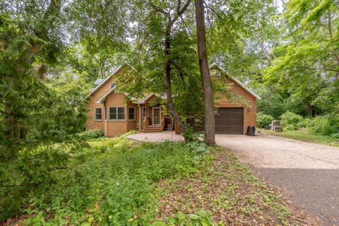 Homes For Sale - 5511 Hugo Road<br/> Saint Paul, MN 55110