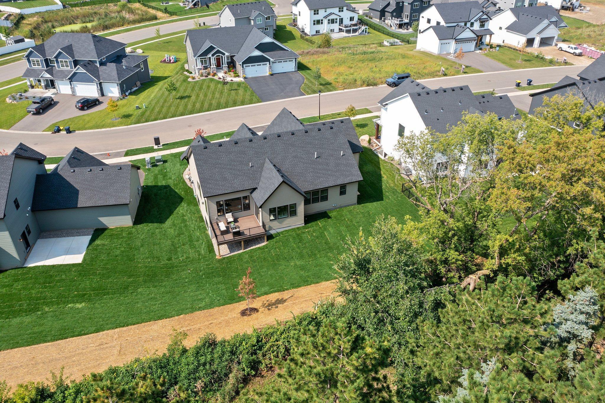 19816 Henning Avenue, Lakeville, Minnesota image 32