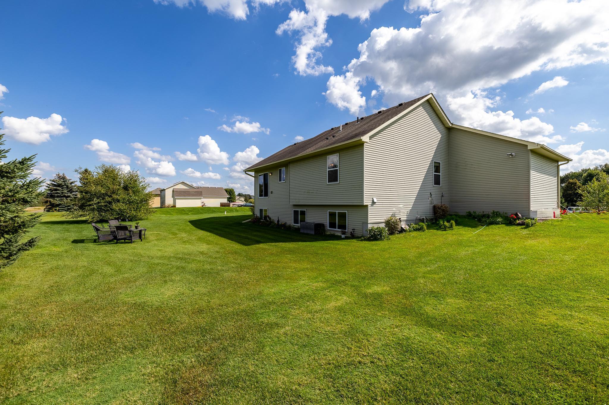 3555 170th Lane, Ham Lake, Minnesota image 28