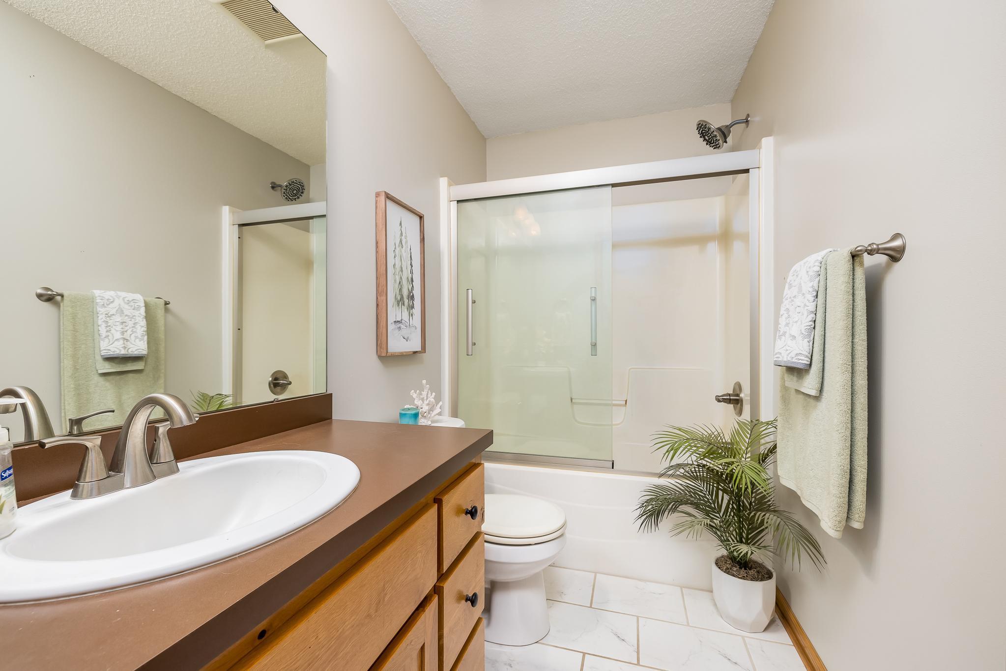 3555 170th Lane, Ham Lake, Minnesota image 12