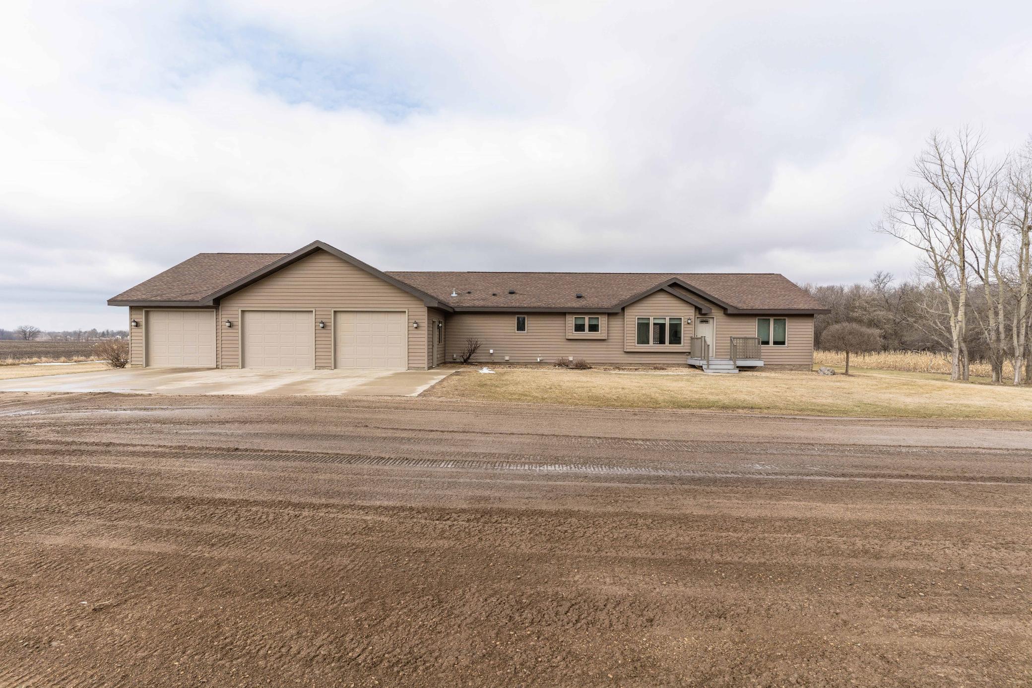 6432 Botzet Road, Nelson, Minnesota image 1
