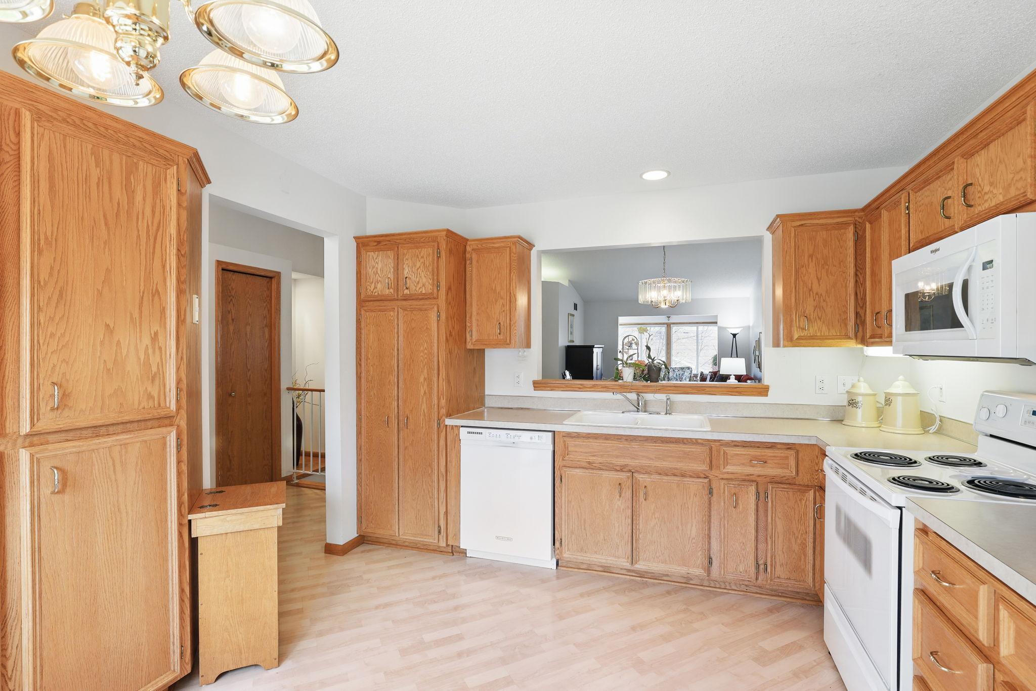 12879 Glen Way, Saint Paul, Minnesota image 5
