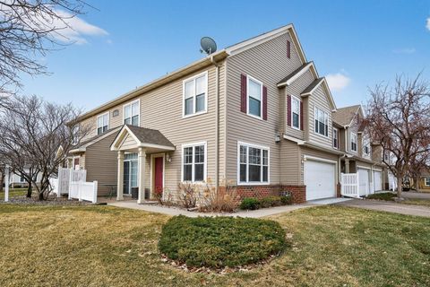 Townhouse For Sale - 5055 Holly Lane<br/> Plymouth, MN 55446