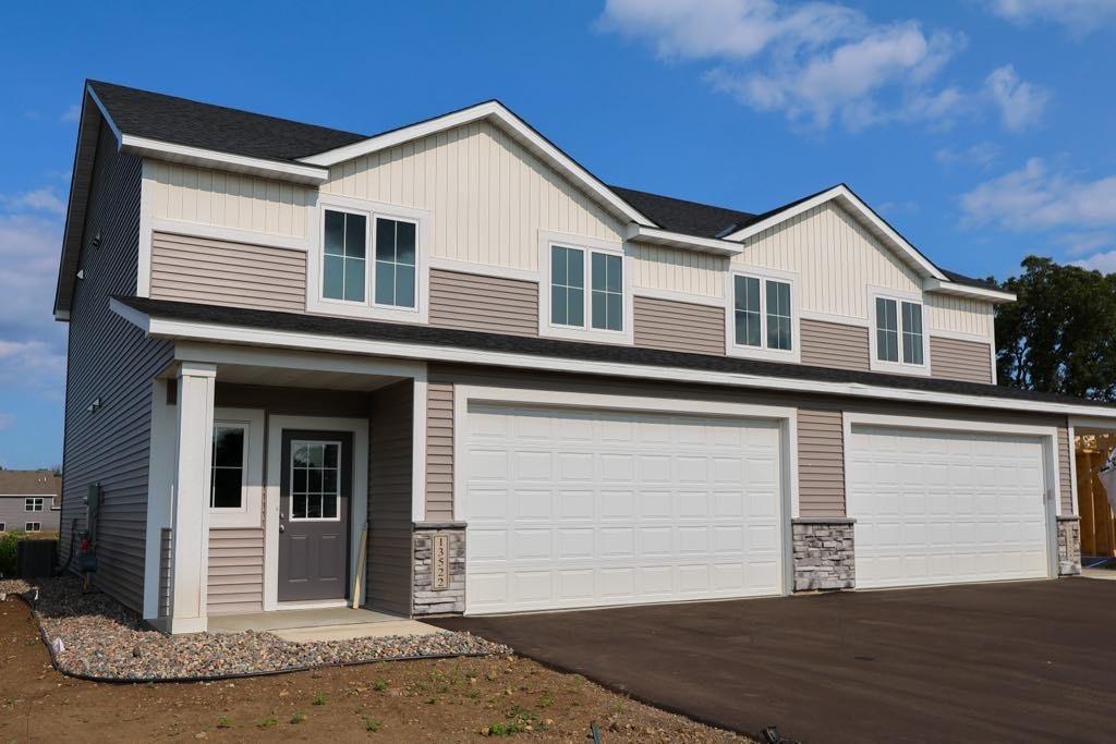 13522 Autumn Court, Rosemount, Minnesota image 1