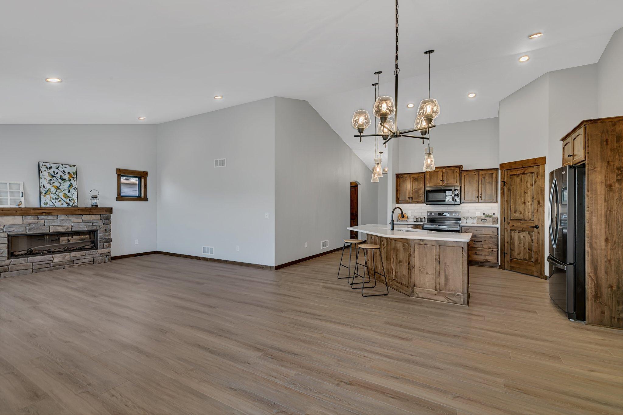 5851 Rivers Edge Drive, Saint Cloud, Minnesota image 9