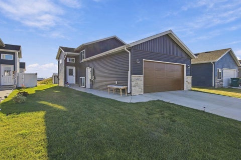 Homes For Sale - 6762 Joseph Street<br/> Horace, ND 58047