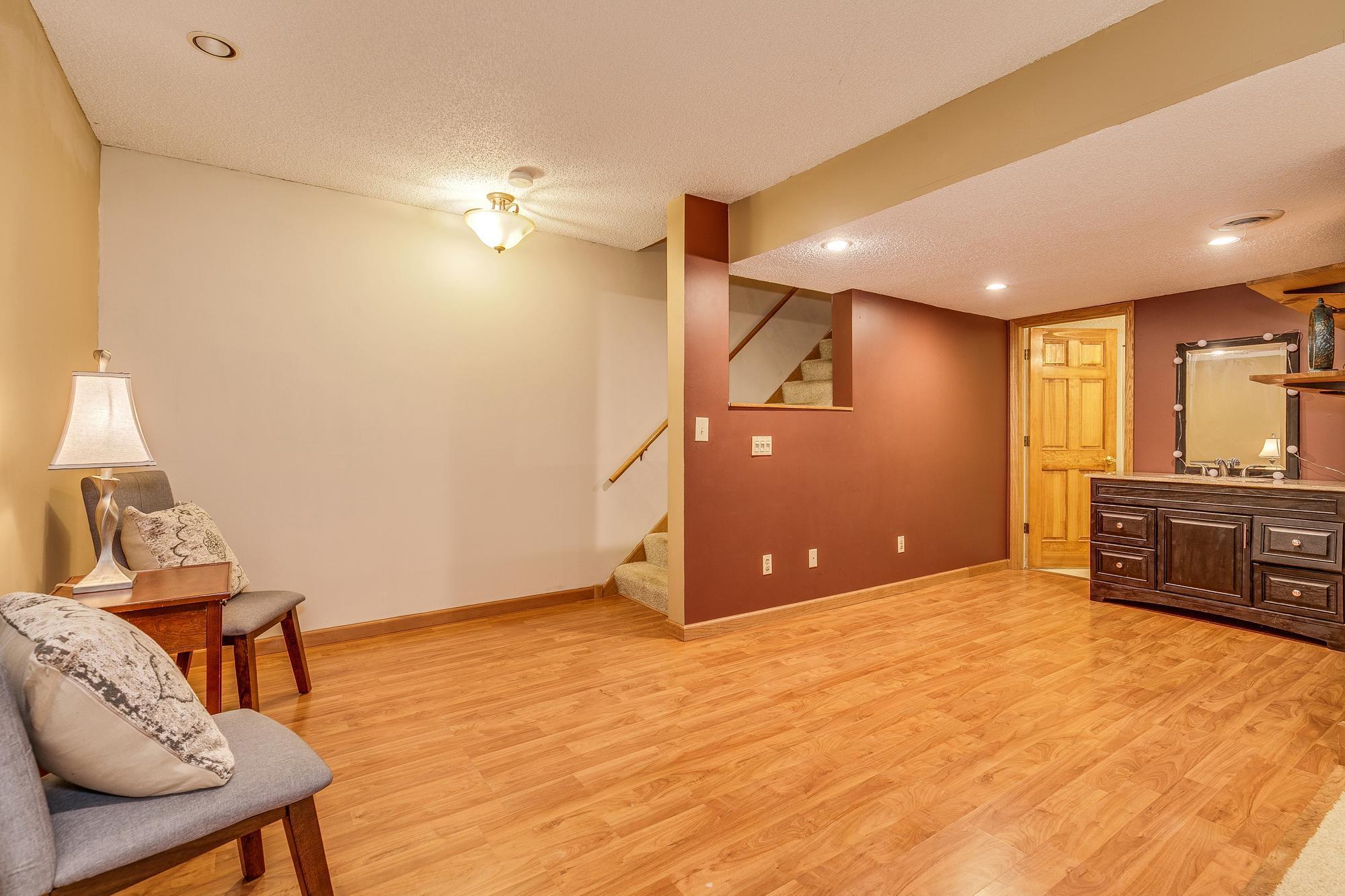 5555 E Fillmore Circle, Fridley, Minnesota image 25