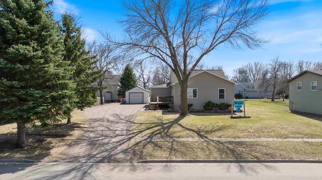 502 Superior Street, Milroy, Minnesota image 3