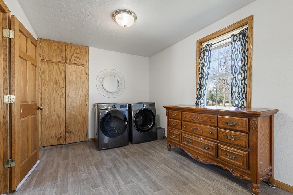 502 Superior Street, Milroy, Minnesota image 30