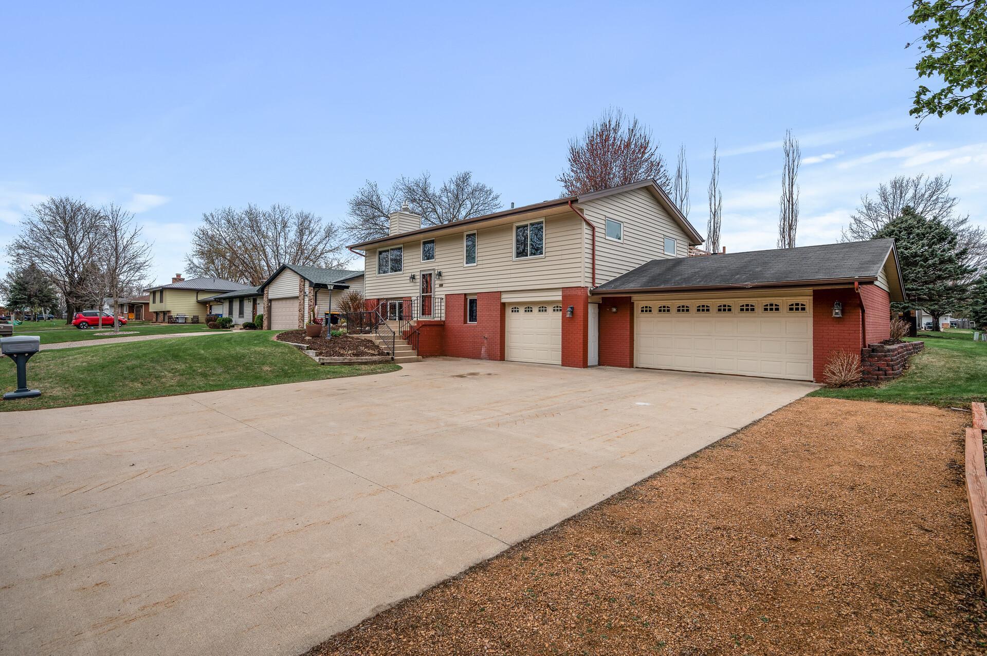1028 Merritt Street, Shakopee, Minnesota image 3