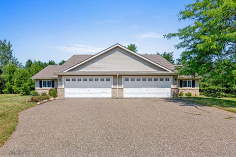 Homes For Sale - 305 Wildwood Circle<br/> Saint Croix County, Roberts, WI 54023