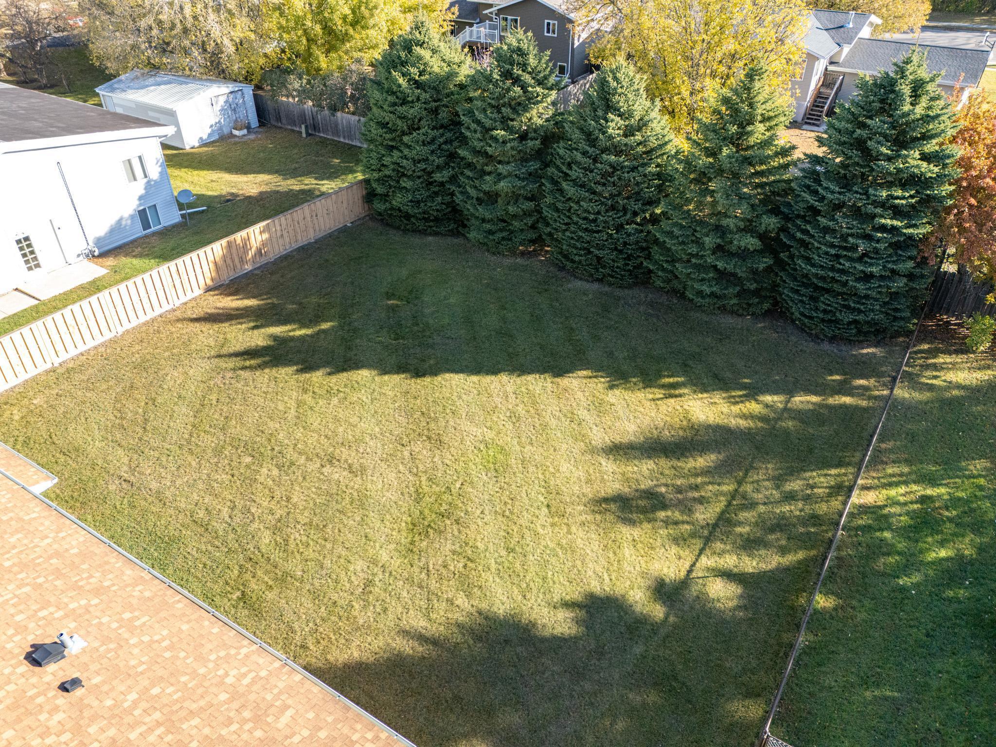 820 Lowell Street, Crookston, Minnesota image 24