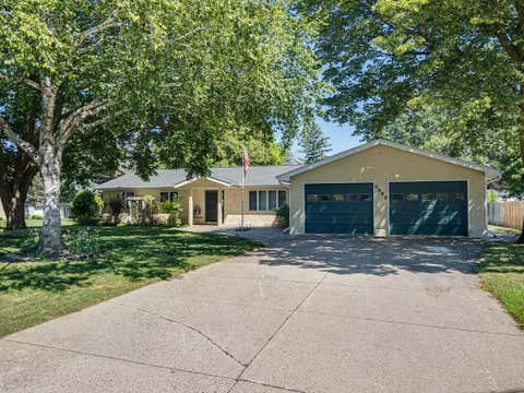 Homes For Sale - 5890 Henry Street<br/> Maple Plain, MN 55359