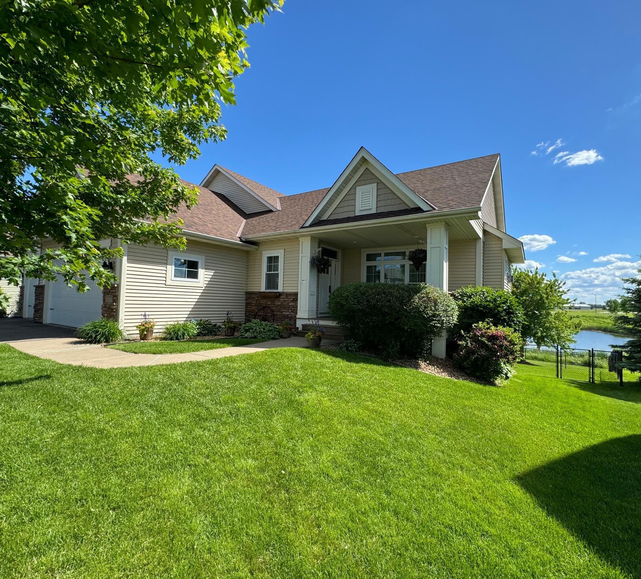 5373 199th Street, Forest Lake, Minnesota image 2