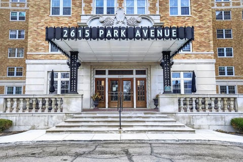 Condo For Sale - 2615 Park Avenue<br/> Minneapolis, MN 55407