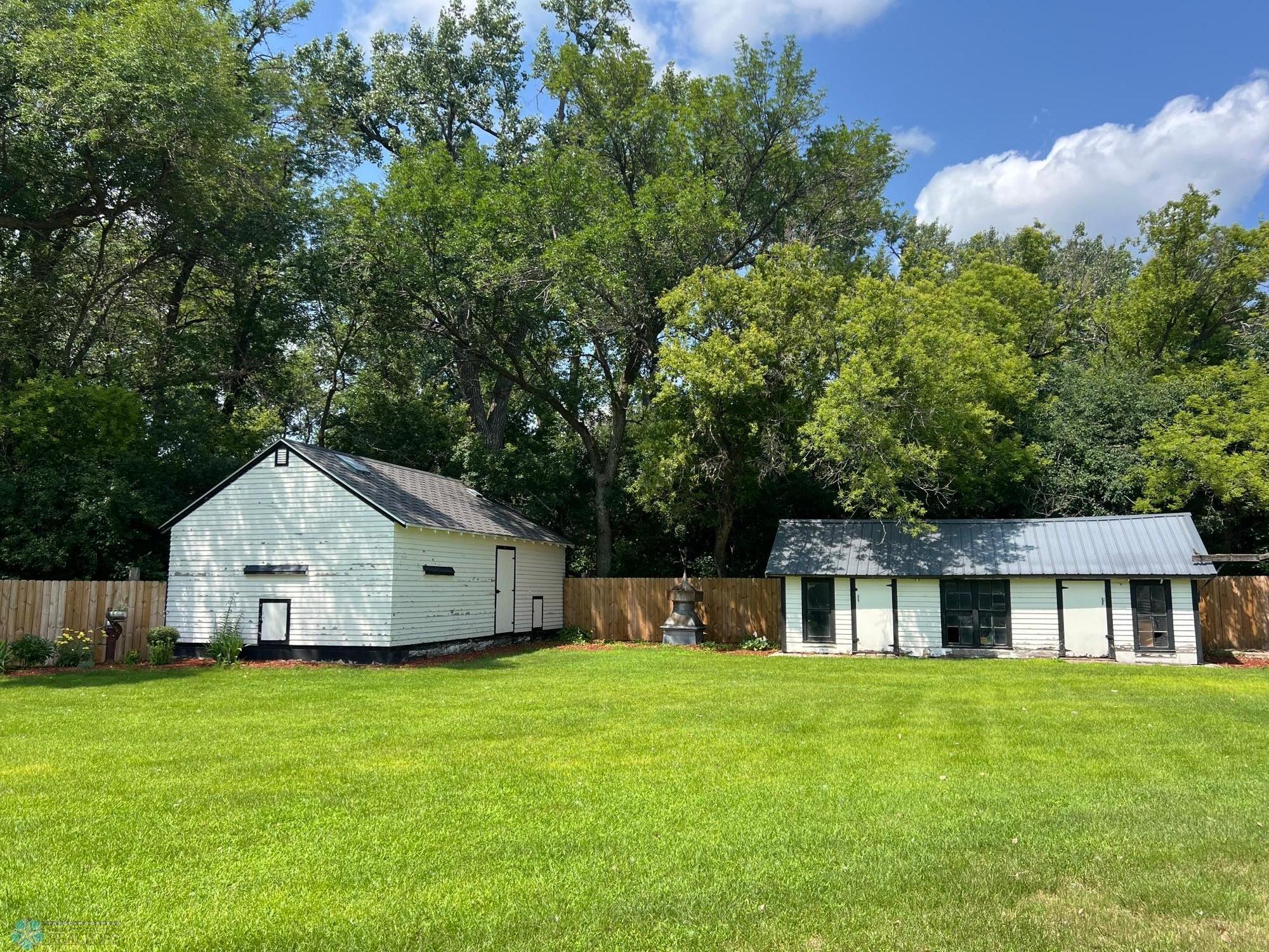 17765 89th Street, Wahpeton, North Dakota image 15