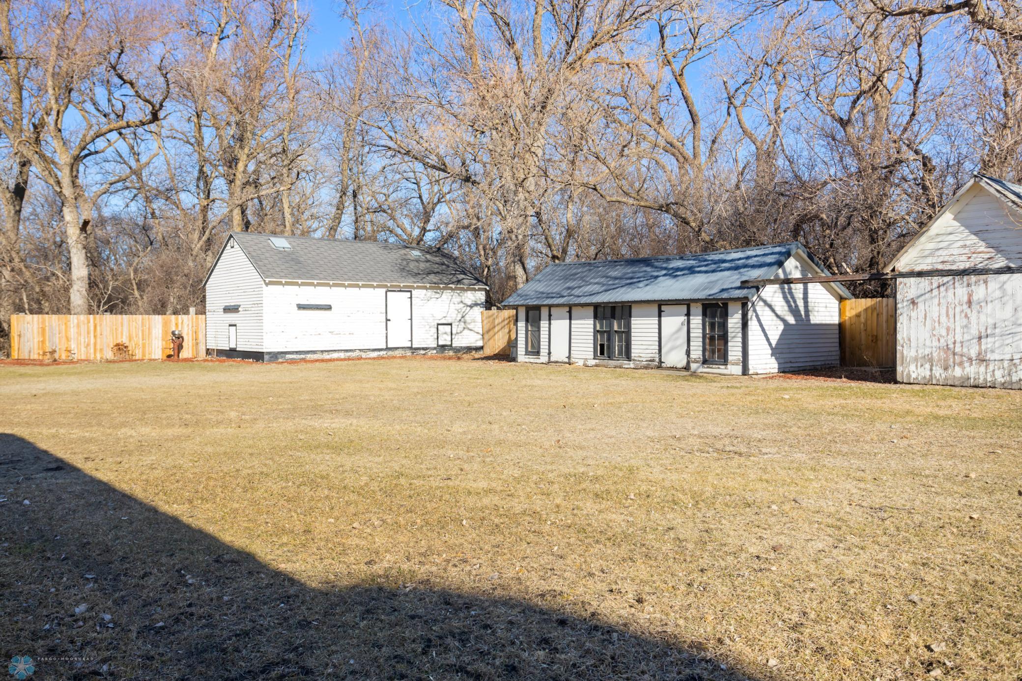 17765 89th Street, Wahpeton, North Dakota image 16