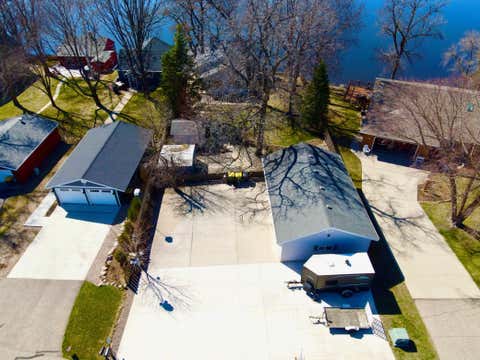 Homes For Sale - 5134 E Eagle Lake Road<br/> Willmar, MN 56201