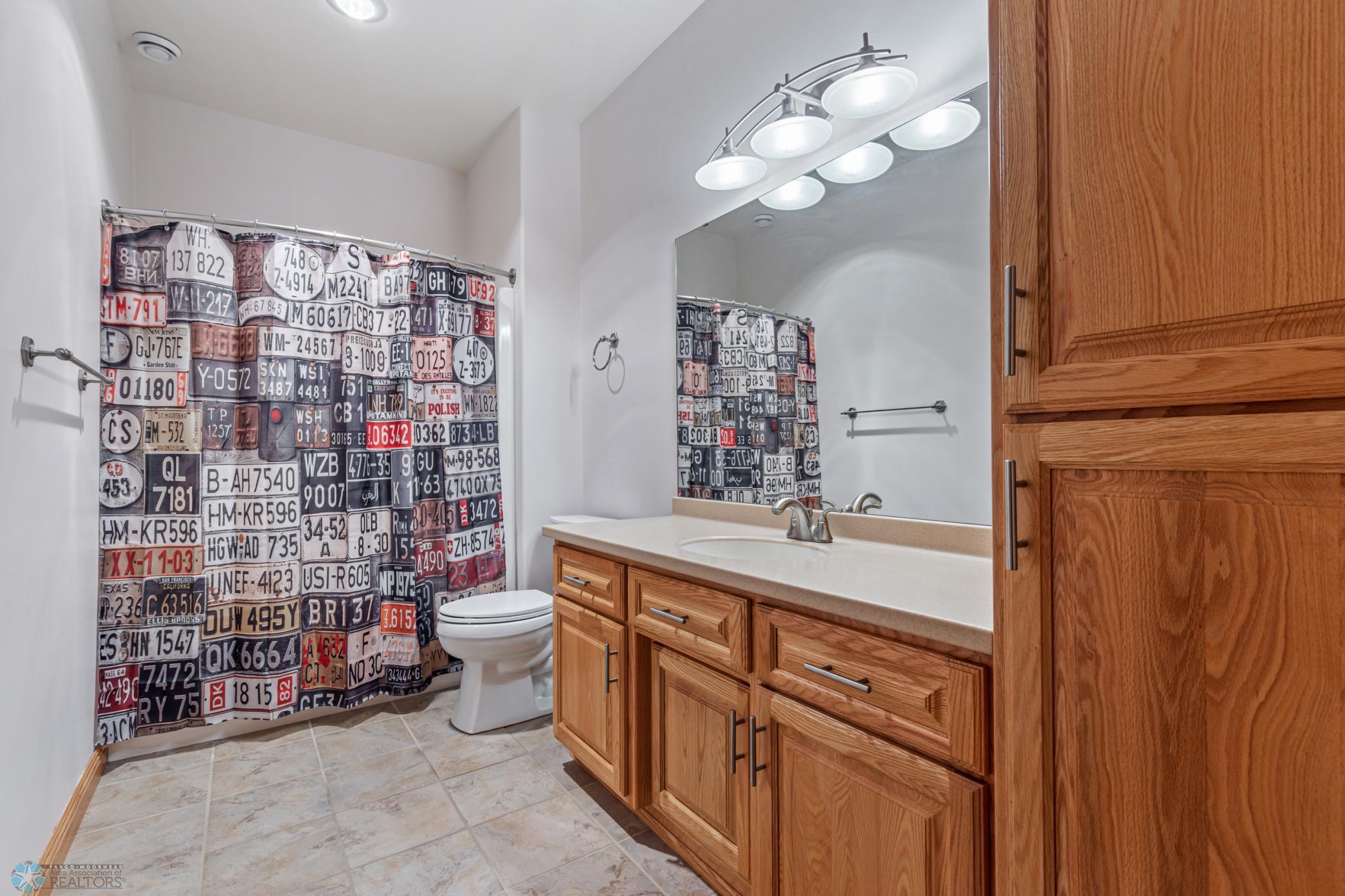 1827 7th Street, West Fargo, North Dakota image 42