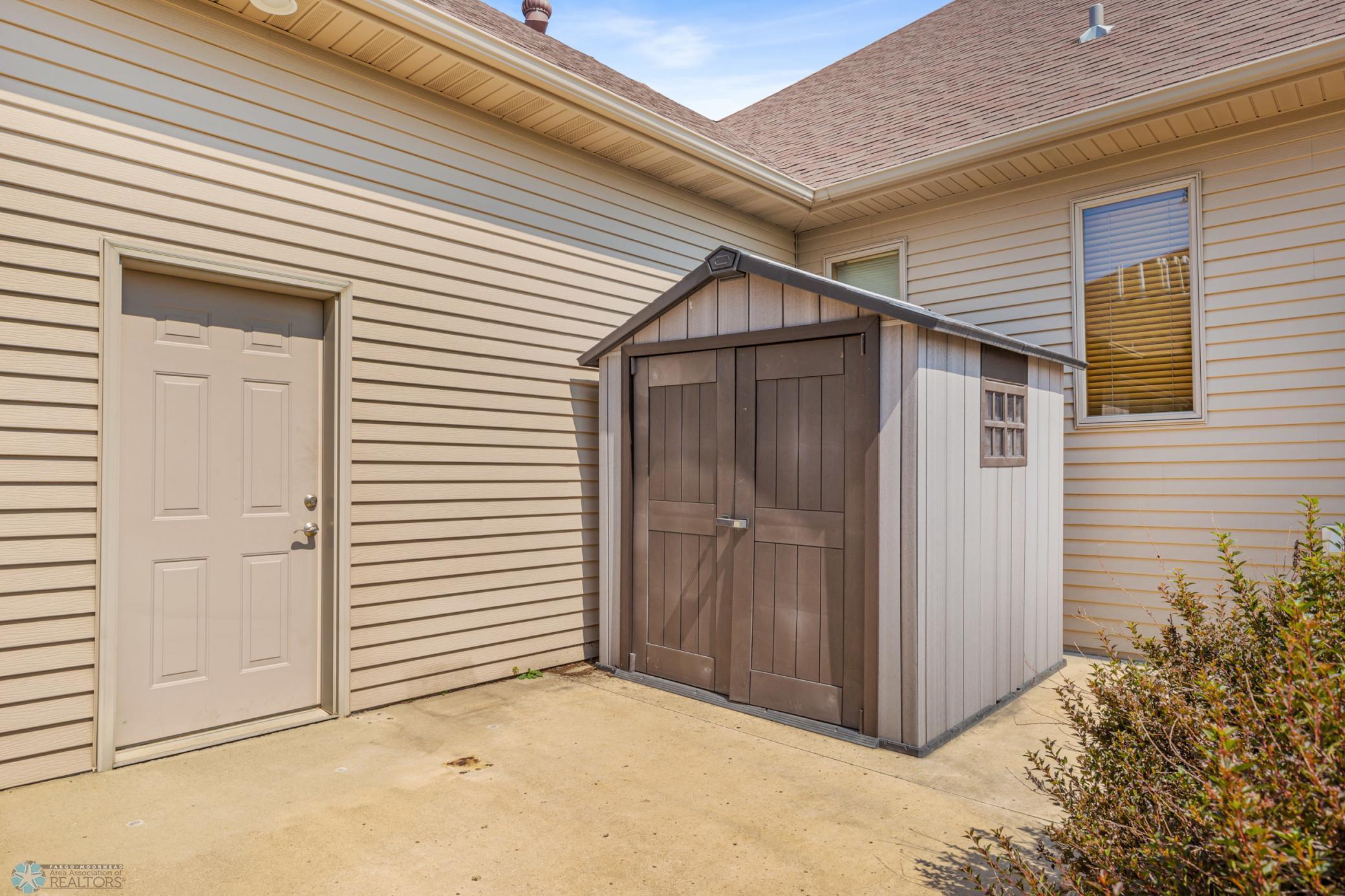 1827 7th Street, West Fargo, North Dakota image 49