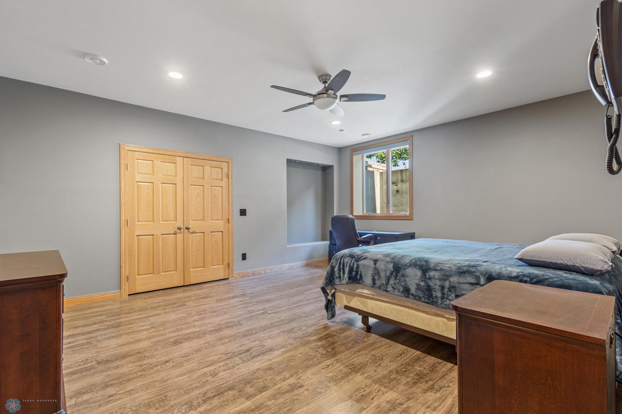 1827 7th Street, West Fargo, North Dakota image 41