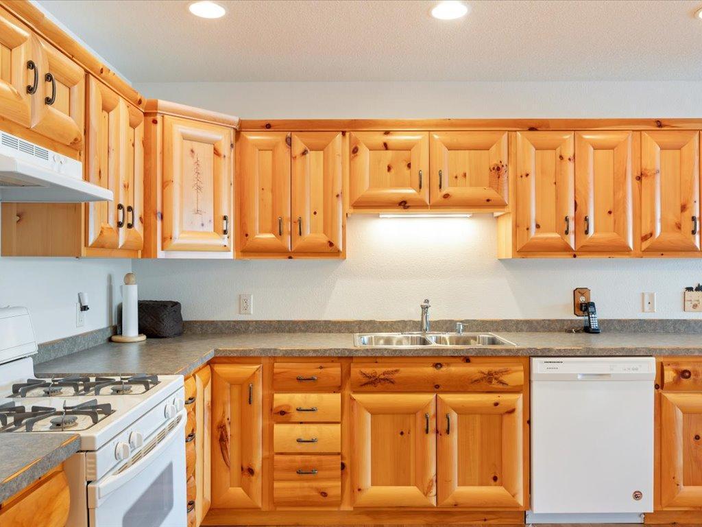 9174 Aloha Lane, Pequot Lakes, Minnesota image 30
