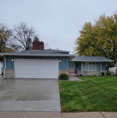 2432 E Country Club Drive S, Fargo, ND 58103 - #: 23-5251