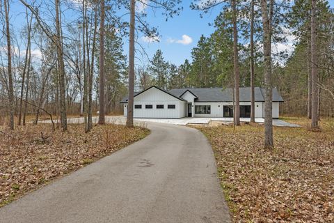 Homes For Sale - 1555 Redstone Trail<br/> Cass County, Pequot Lakes, MN 56472
