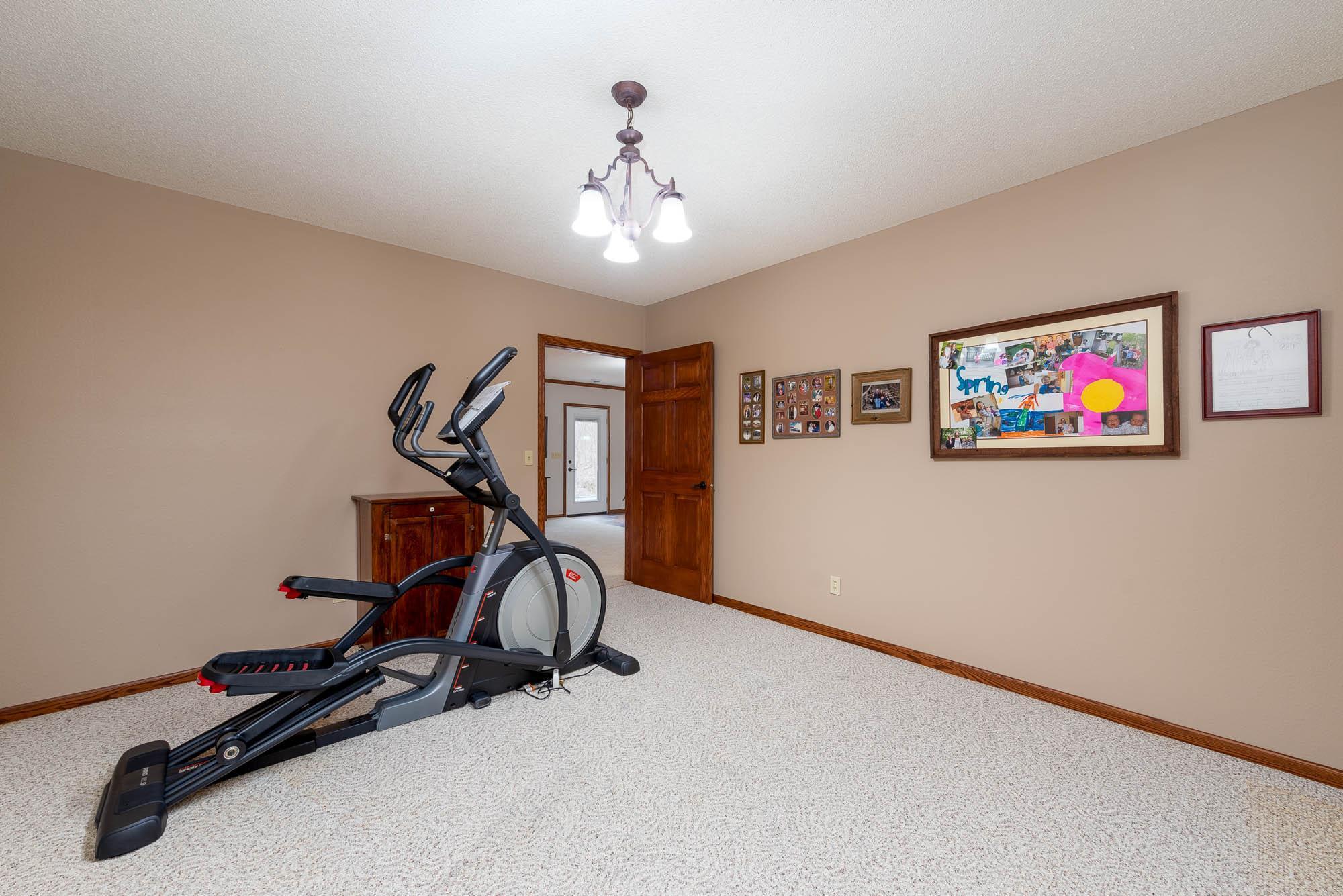 100 N Hill Drive, Mankato, Minnesota image 27
