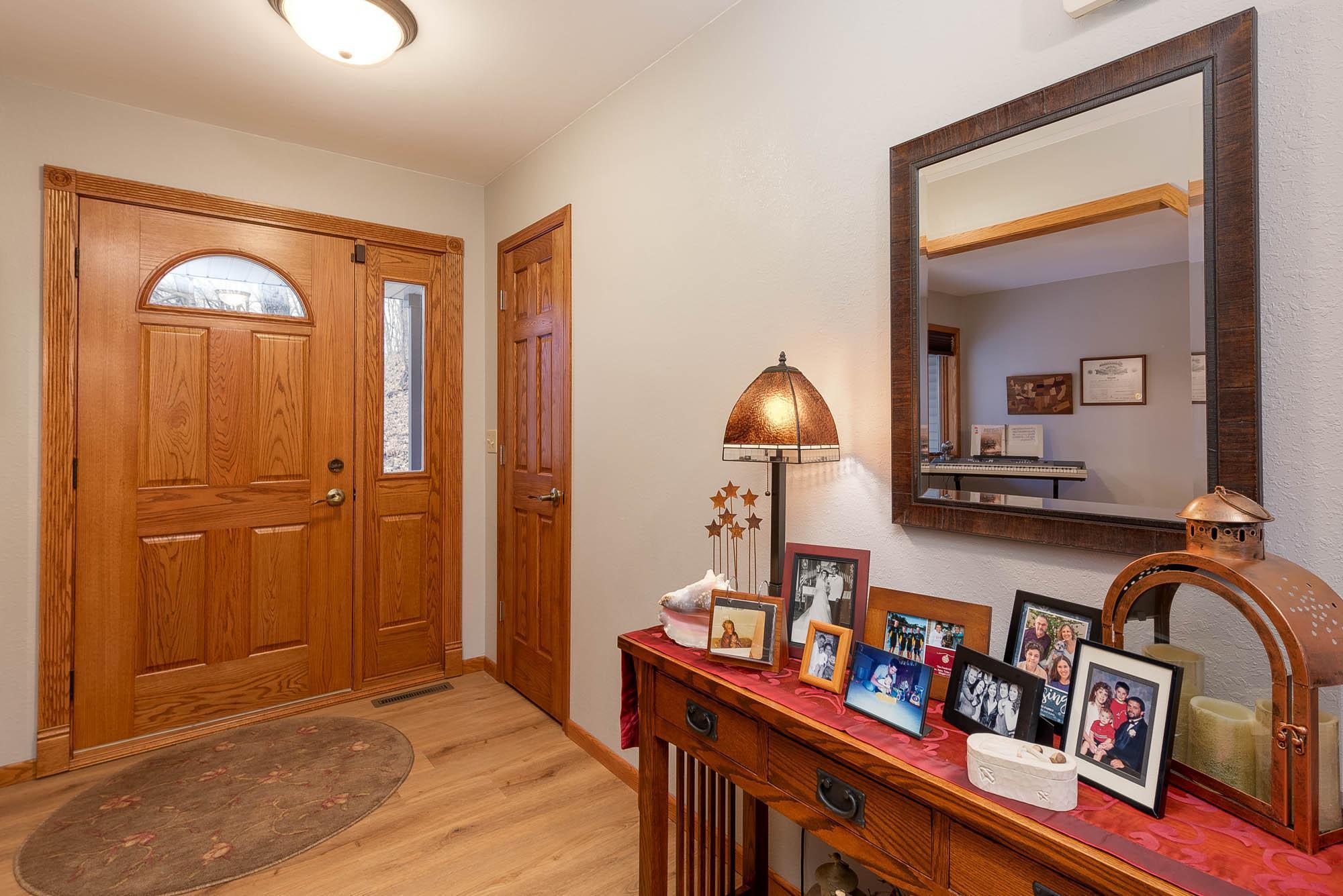 100 N Hill Drive, Mankato, Minnesota image 3