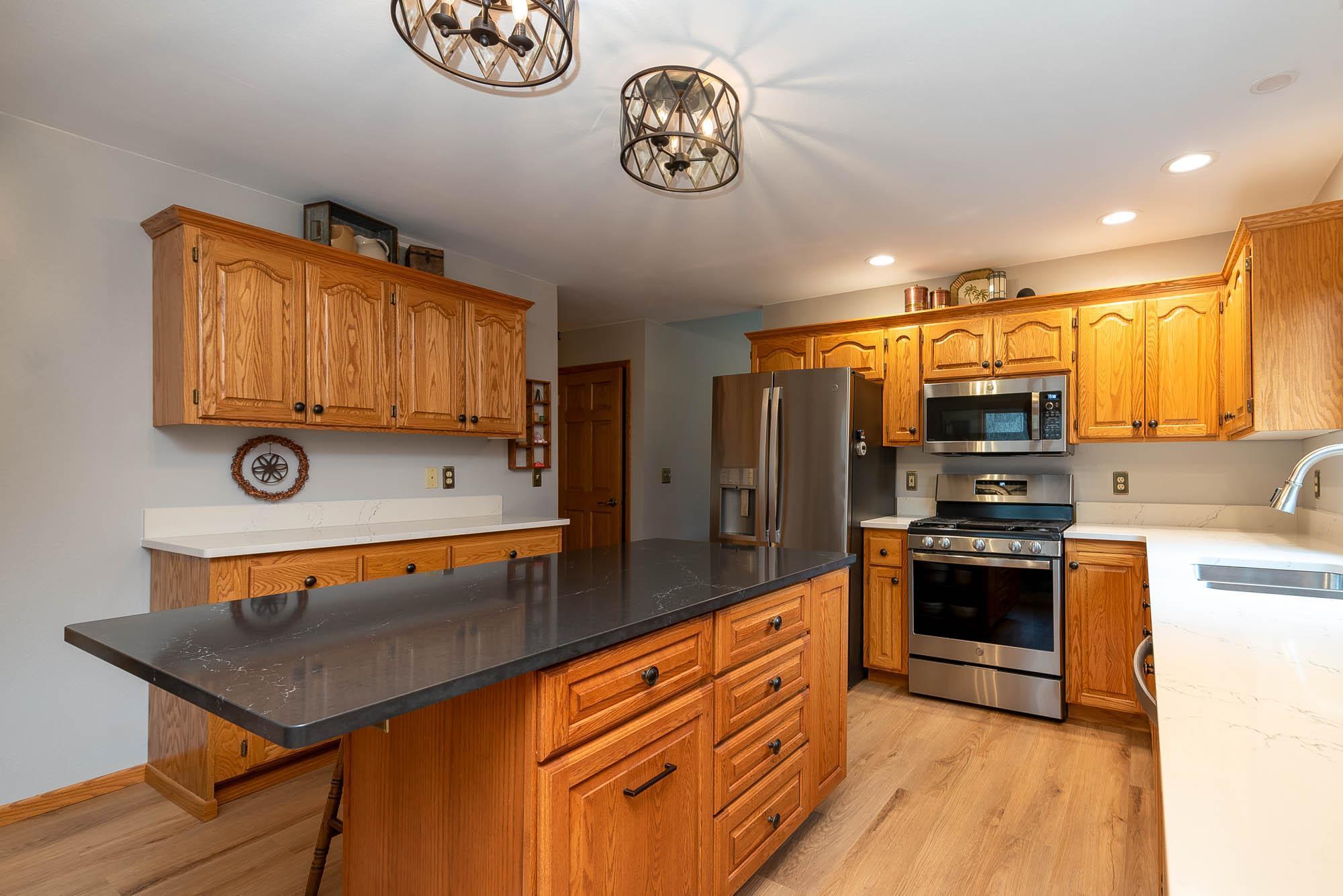 100 N Hill Drive, Mankato, Minnesota image 9