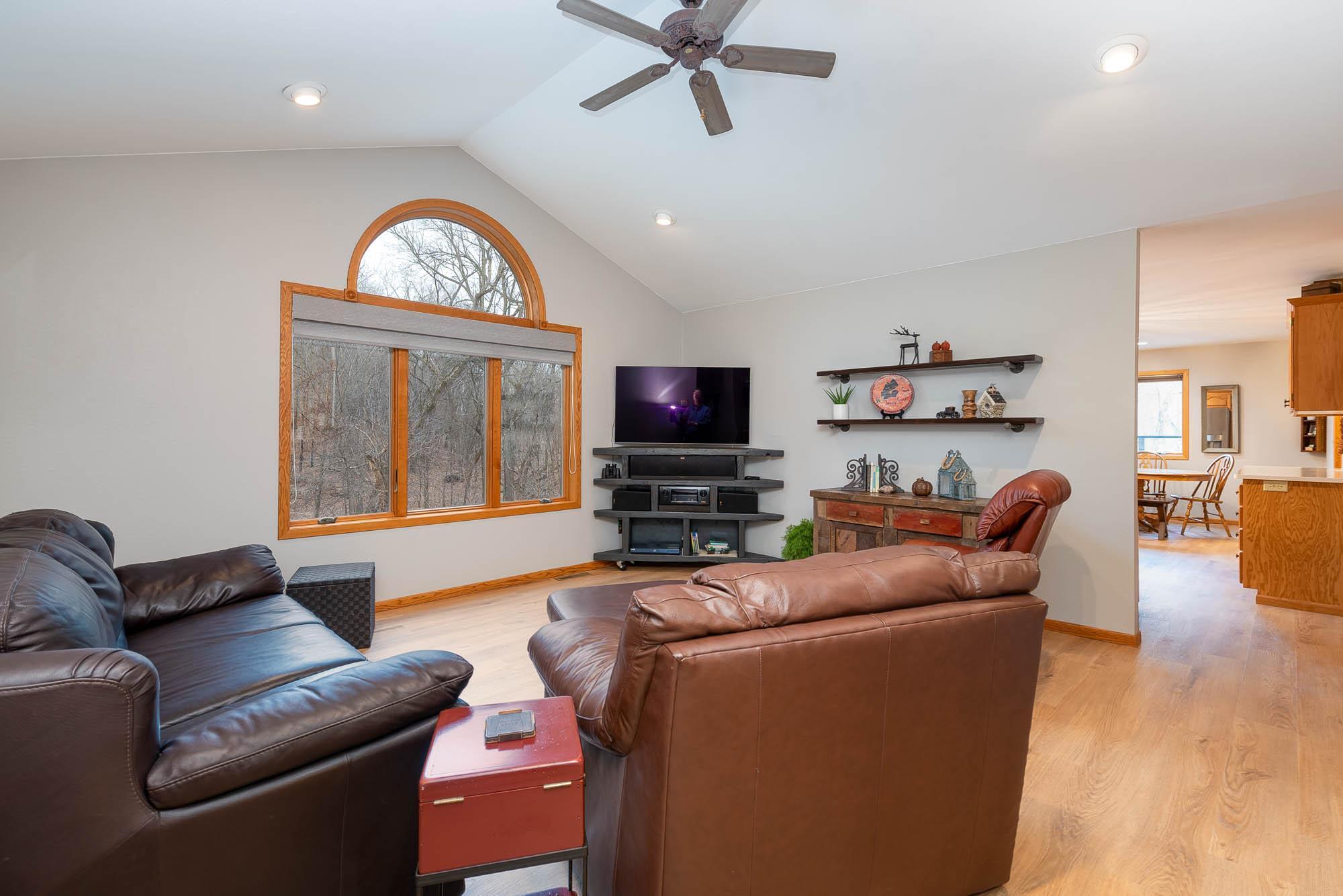 100 N Hill Drive, Mankato, Minnesota image 4