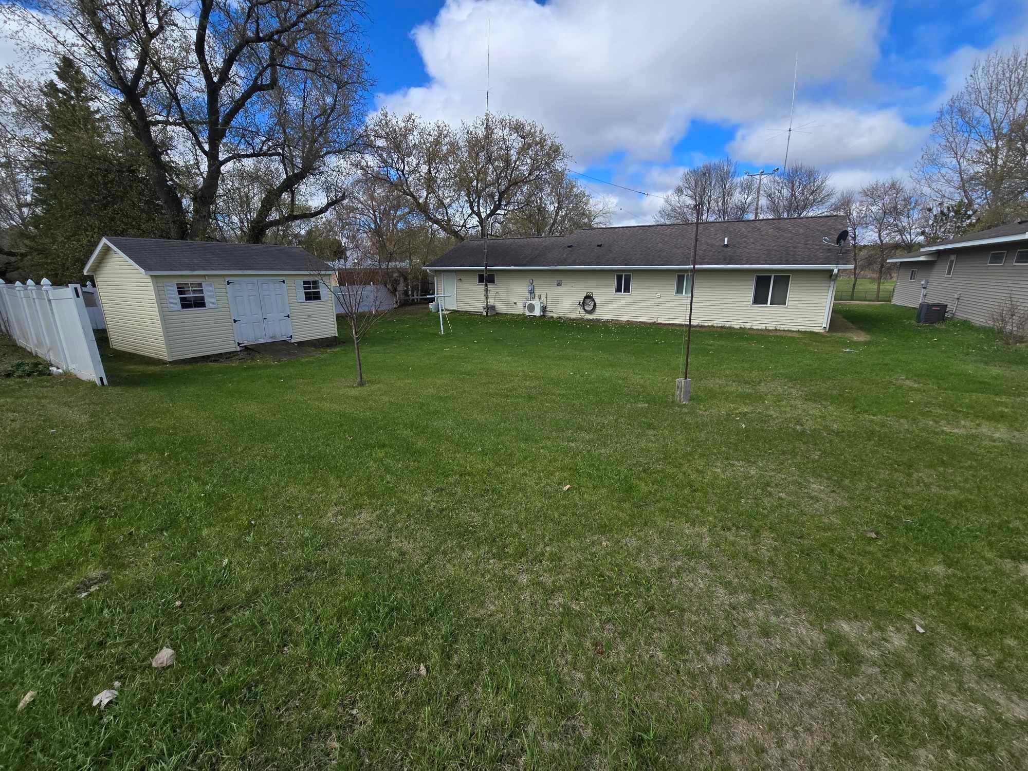 210 N Niggeler Street, Elizabeth, Minnesota image 3