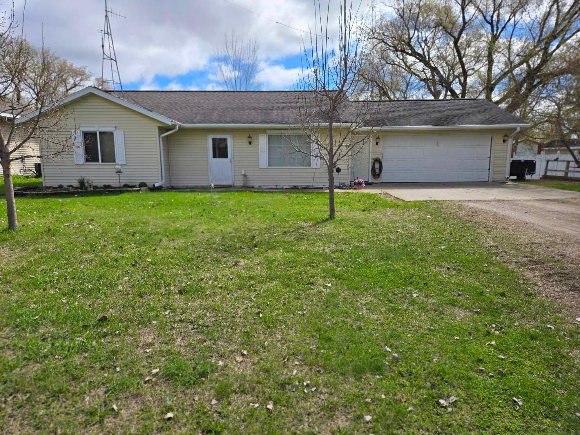 210 N Niggeler Street, Elizabeth, Minnesota image 1