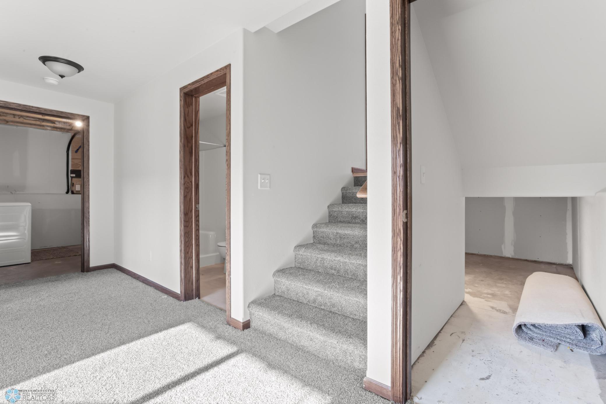 3175 6th Street, West Fargo, North Dakota image 20