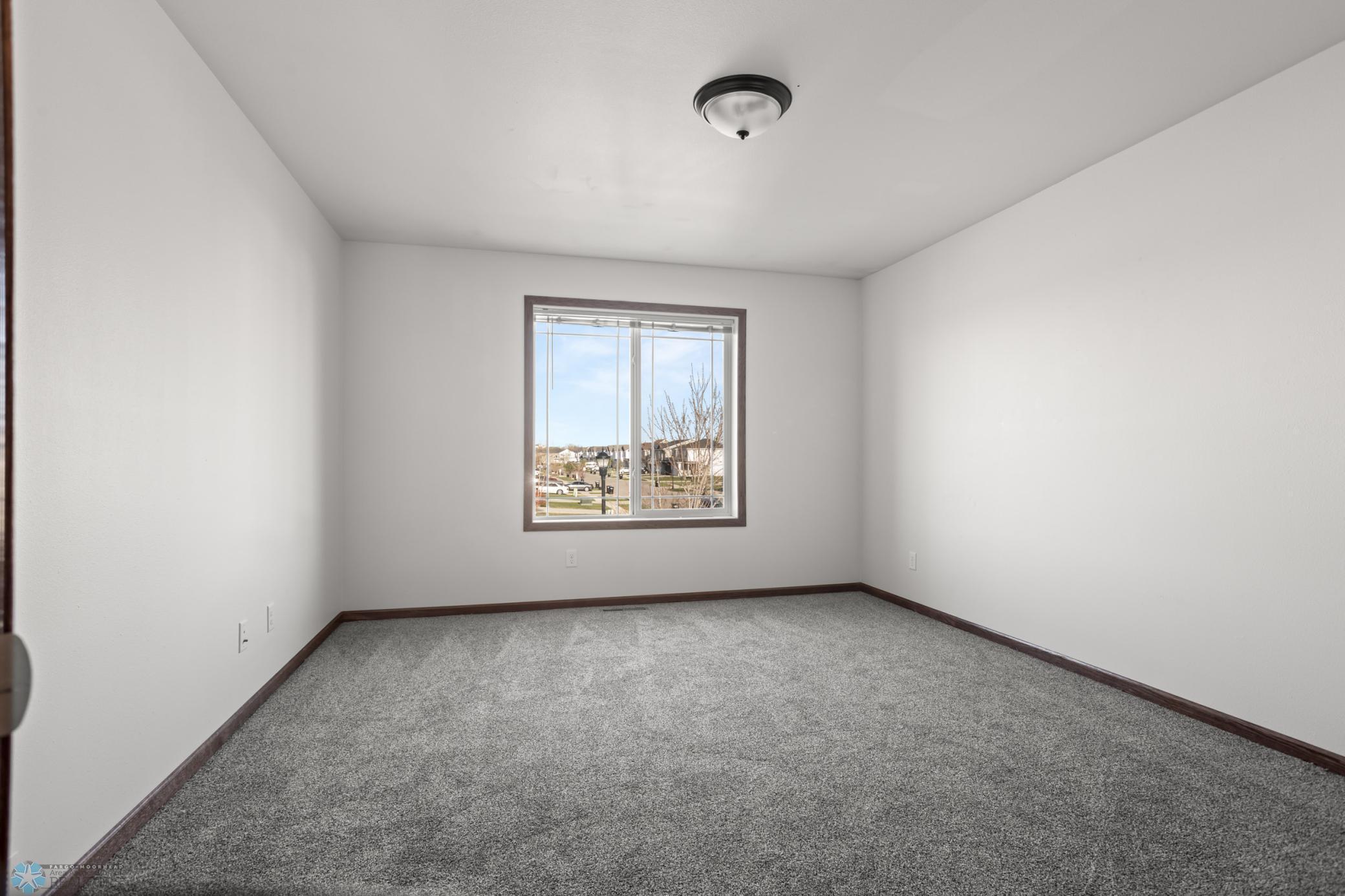 3175 6th Street, West Fargo, North Dakota image 11