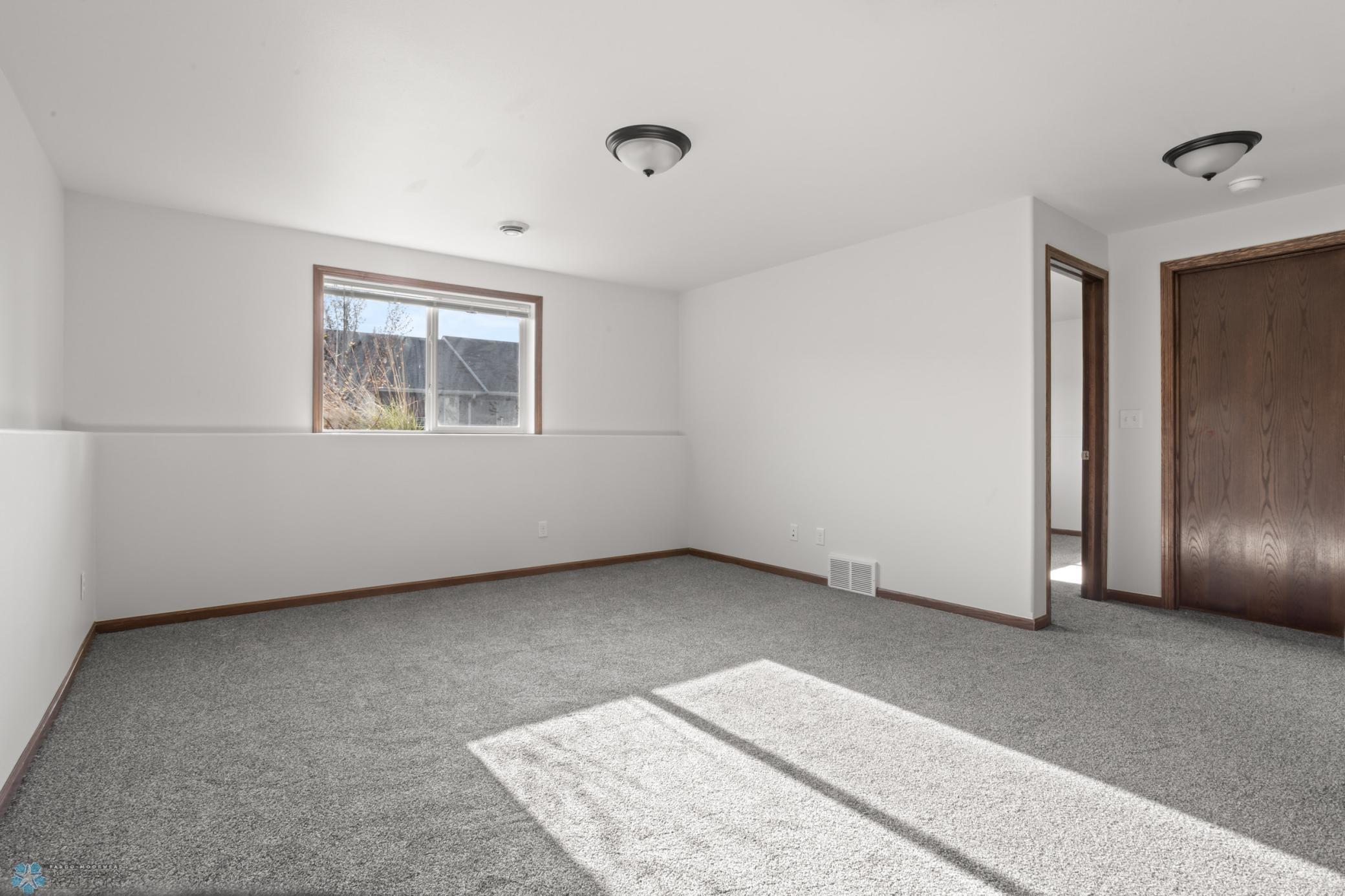 3175 6th Street, West Fargo, North Dakota image 21