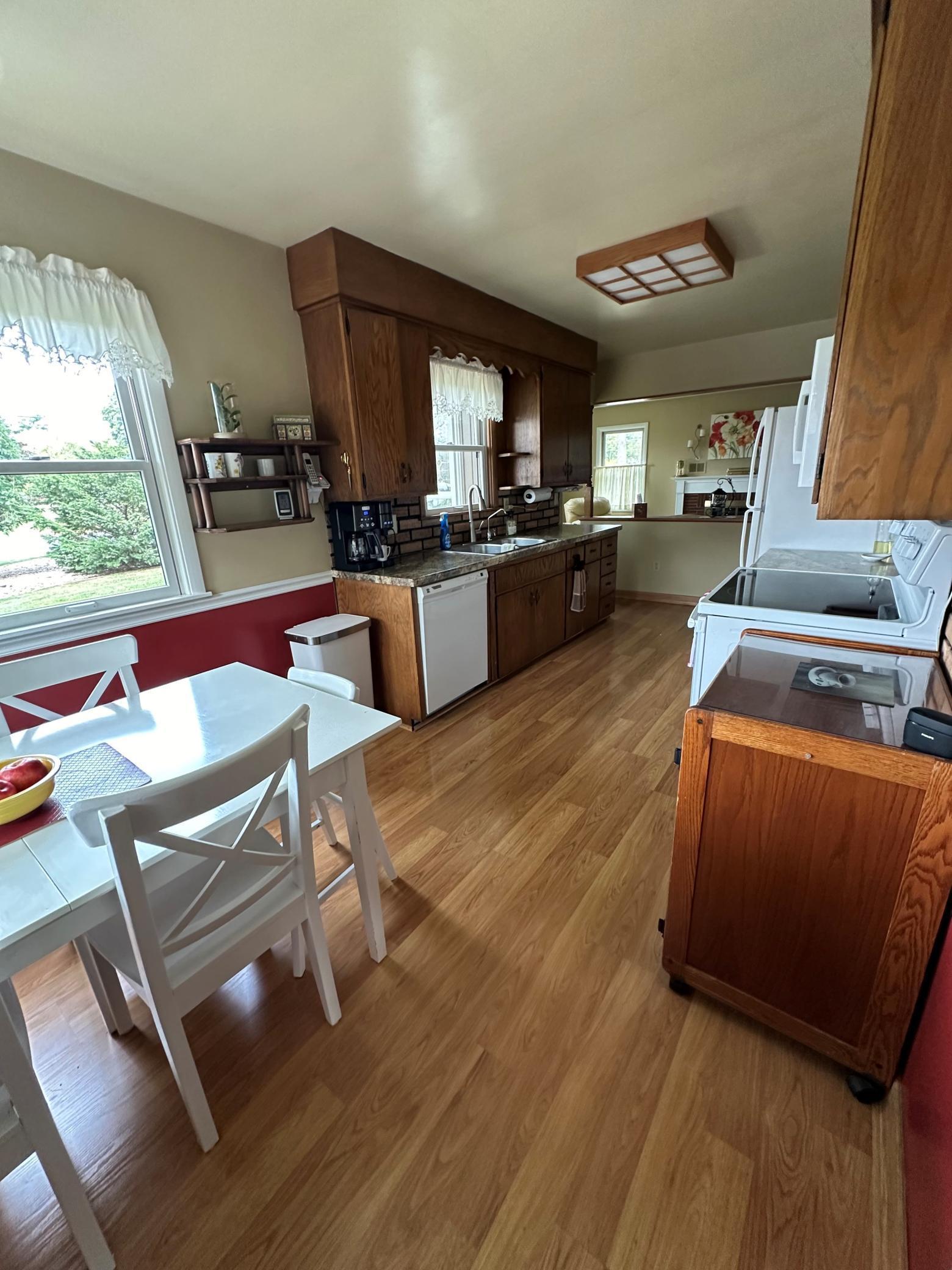 425 Kinnickinnic Street, Prescott, Wisconsin image 16