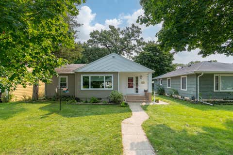 Homes For Sale - 113 Hazel Street<br/> Mankato, MN 56001