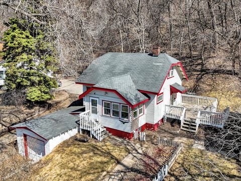 Homes For Sale - 528 Point Douglas Road<br/> Saint Paul, MN 55119