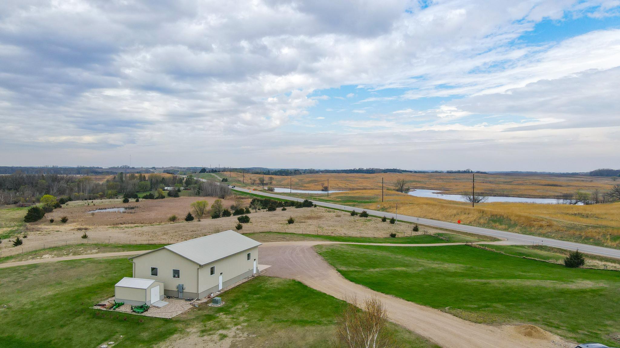 19279 Highway 71, New London, Minnesota image 7