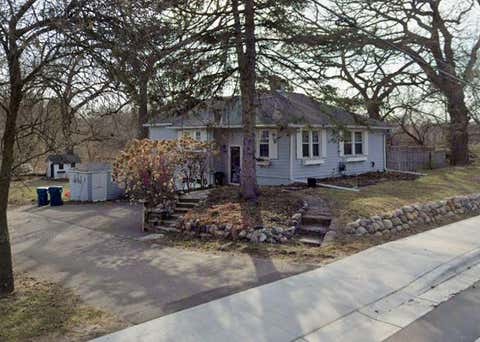 Homes For Sale - 202 Oak Street<br/> Excelsior, MN 55331