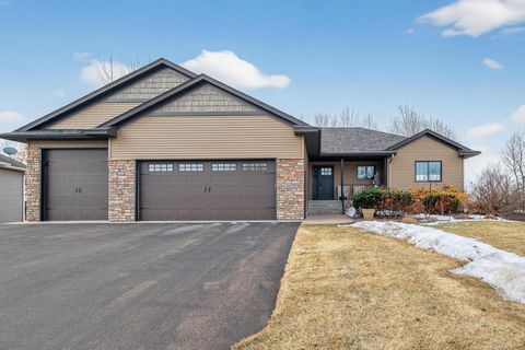 Homes For Sale - 2675 Davis Street<br/> Isanti County, Cambridge, MN 55008