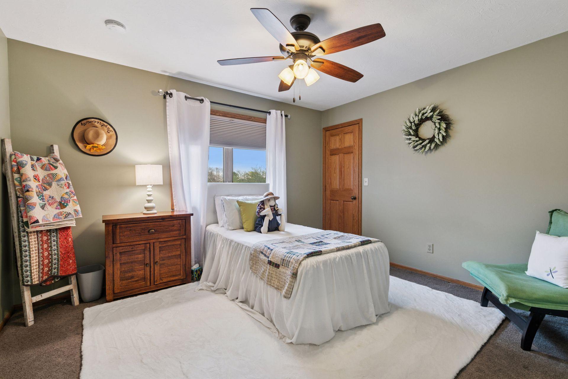 4060 Eau Claire Circle, Prior Lake, Minnesota image 39