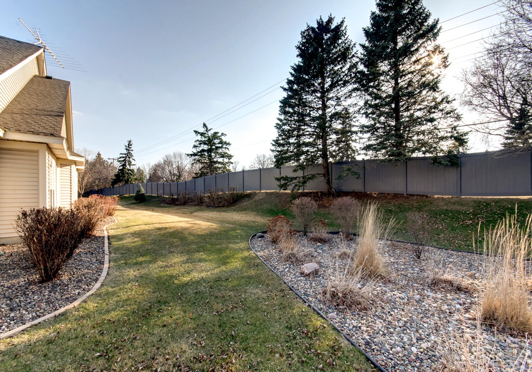 14445 Freesia Way, Saint Paul, Minnesota image 31