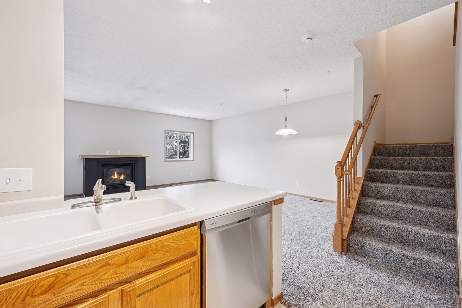 1068 109th Lane #708, Minneapolis, Minnesota image 11